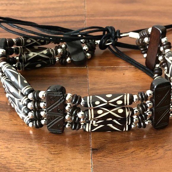 Handmade Traditional Antiqued 4 Row Buffalo Bone Hairpipe Tribal Choker - Picture 5 of 5